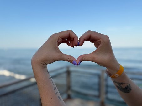 Free Love Couple photo and picture
