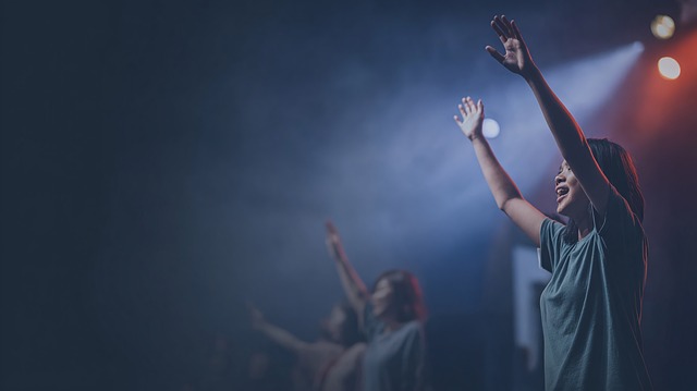 Free prayer worship church illustration