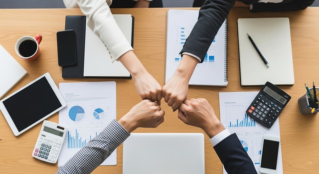 Free Teamwork Business Team illustration and picture