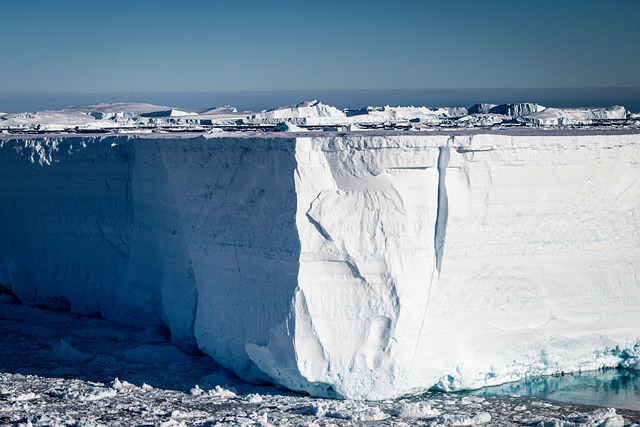 iceberg, antarctica, ice, water, glacier, nature, iceland, ocean, winter, cold, landscape, snow, sea, arctic, frozen, climate