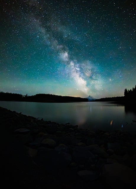 Free Mounthood Milky Way photo and picture