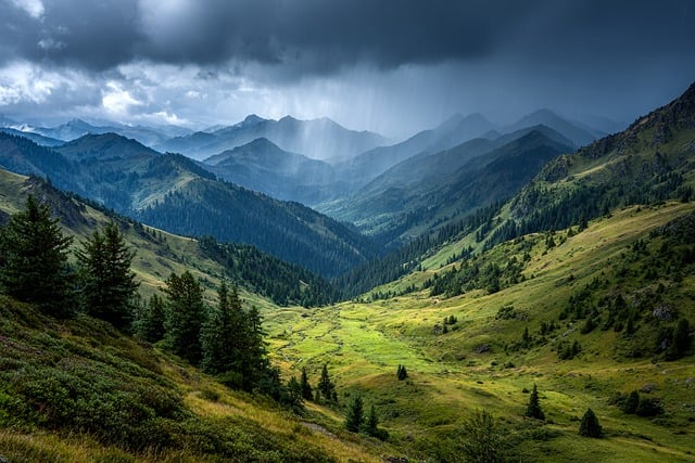 Free Mountain Valley photo and picture
