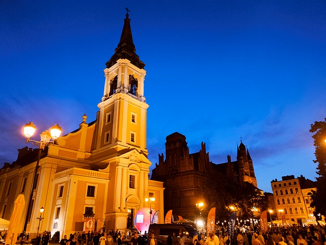 Free Toruń City photo and picture
