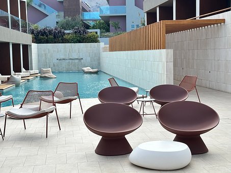 Free Hotel Pool photo and picture
