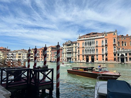 Free Canal Grande Venice photo and picture