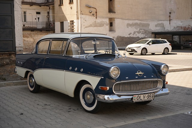 Free Opel Classic photo and picture