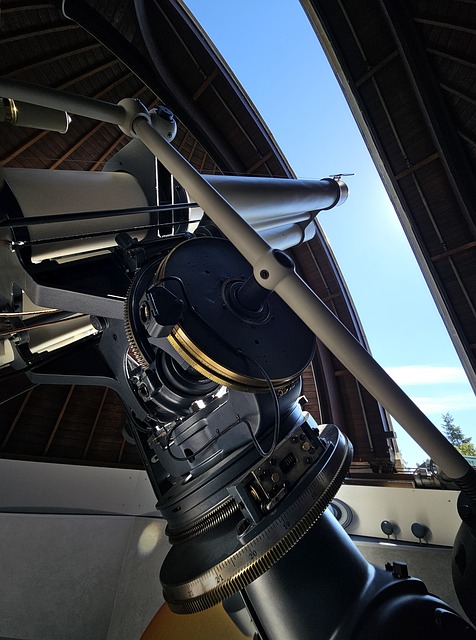 Telescópio, Observatório, Astrônomo