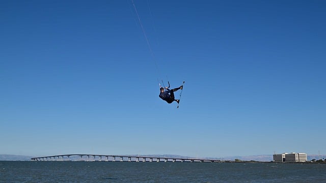 San Mateo Bro, Hayward-Broen