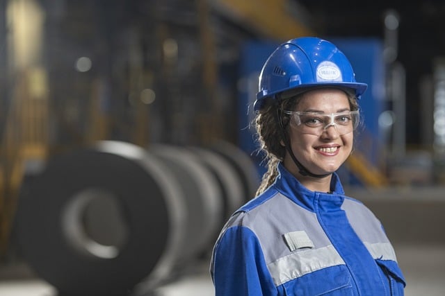 Free Worker Employee photo and picture