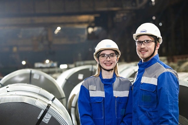 Free Worker Employee photo and picture