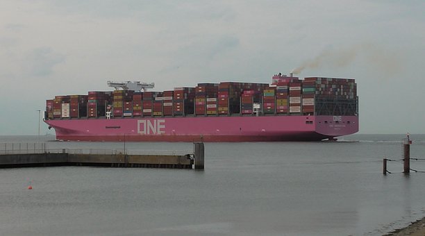 Una Innovación, Barco Mercante