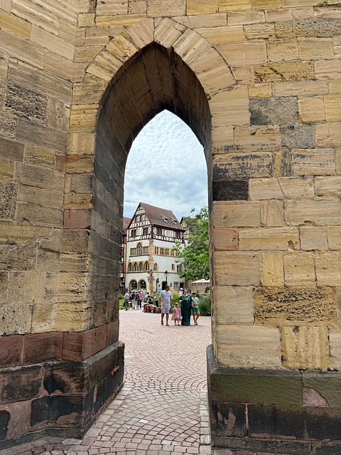 Colmar, Oblouk, Brána, Porozumění