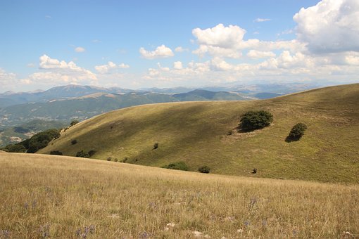 Free Monte Civitelle Assisi photo and picture