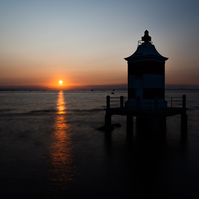 Free Vecchio Faro Di Lignano Italian photo and picture
