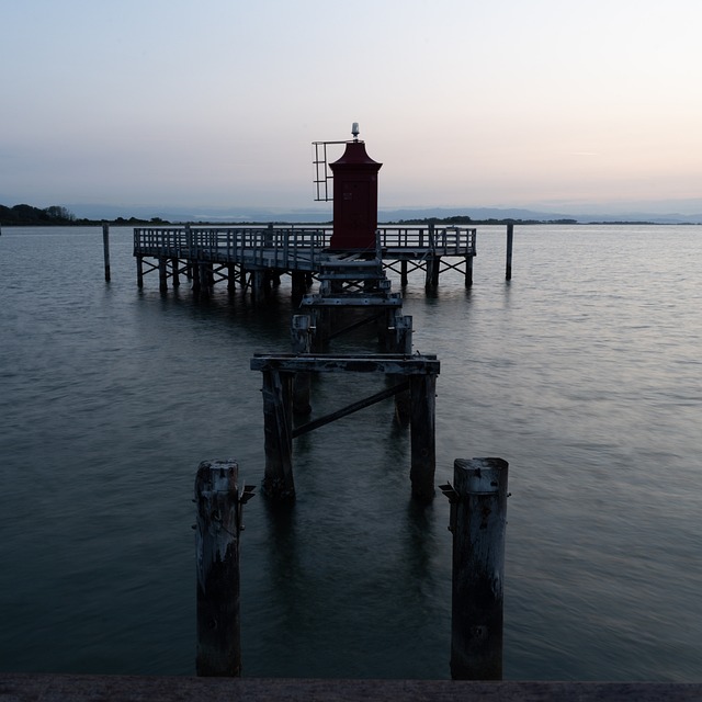 Free Vecchio Faro Di Lignano Italian photo and picture