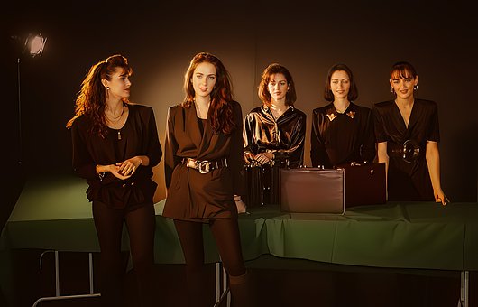 Free Hostesses Models photo and picture