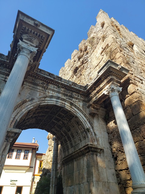 Free Ancientgate Historical Architecture photo and picture