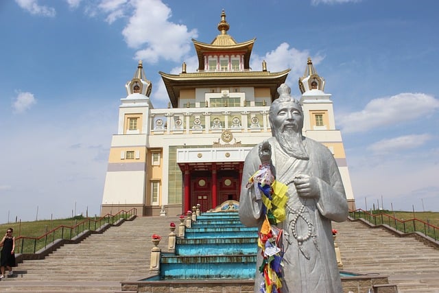 Elista, Kalmykien, Religion, Buddhisme