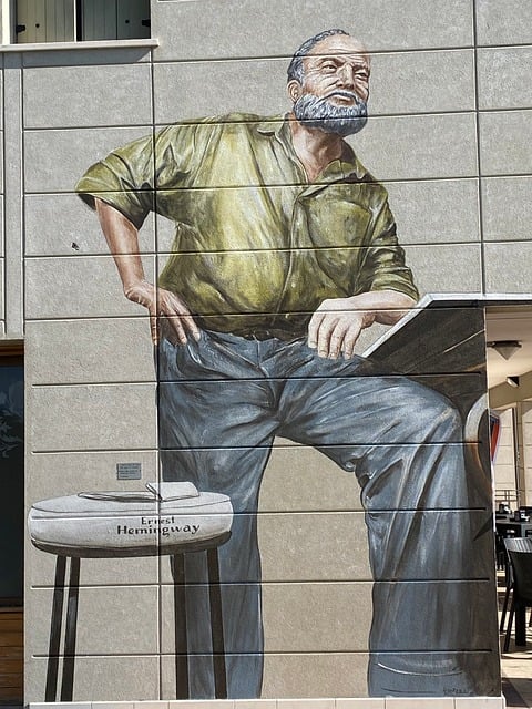 Hemingway, Picturi Murale