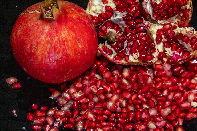 Free Nature Pomegranate photo and picture