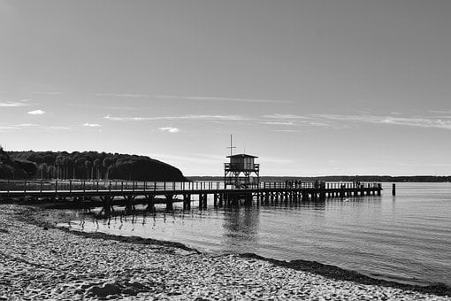 Free Beach Pier photo and picture