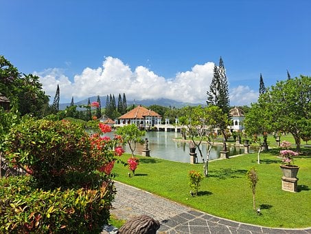 Bali, Indonesia, Taman Ujung, Vannpalass