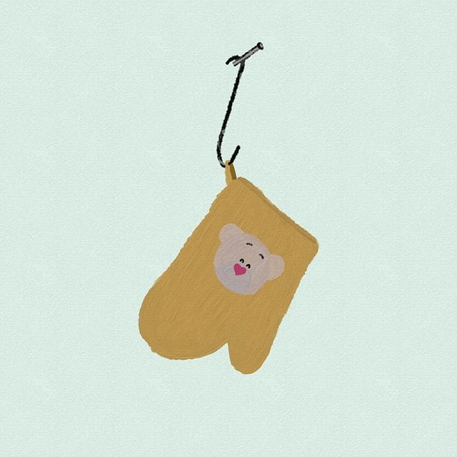 Download free HD stock image of Heat Insulation Gloves Free heat insulation gloves hanging illustration