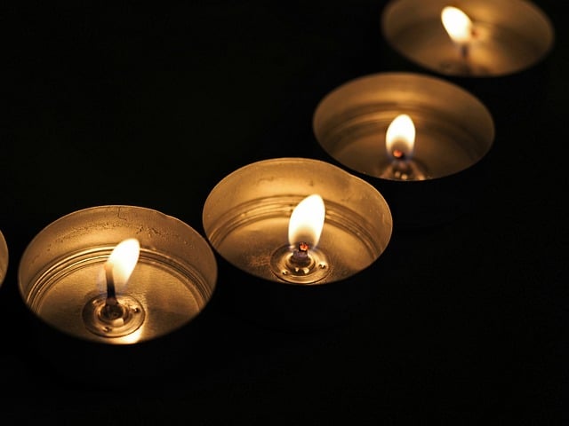 flames, lights, candles, candlelight, prayer, tea lights, advent, hope, hd wallpaper, desktop backgrounds