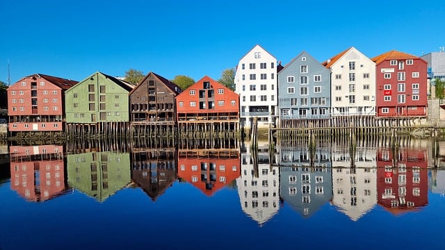 Trondheim, Norsko, Domy, Architektura