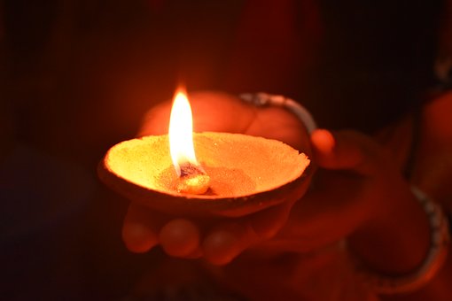 Free Candle Light photo and picture