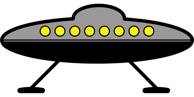 Free alien ufo spaceship vector
