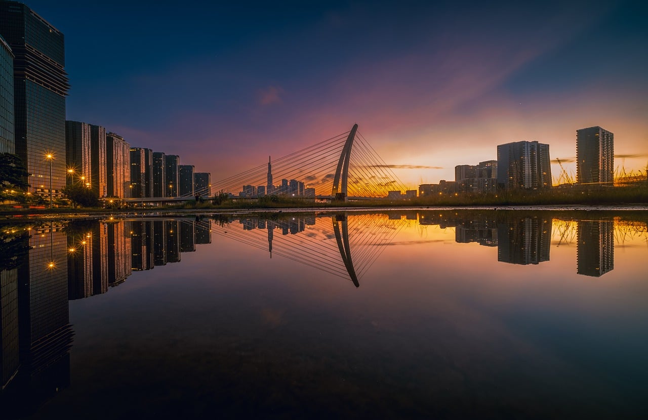 Cityscape - free online jigsaw puzzle photo