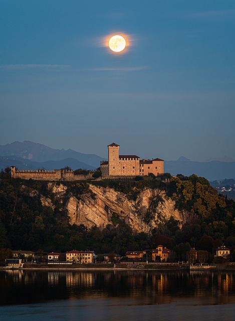 Free rocca italy castle illustration