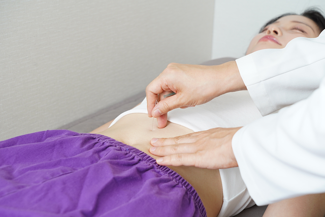 Free kwellness traditionalmedicine koreanmedicineclinic illustration