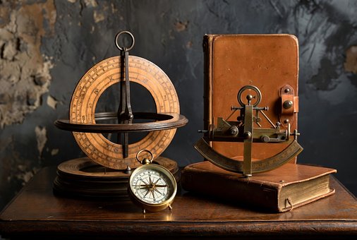 Instrumenter, Astrolabe, Kompass, Antikk