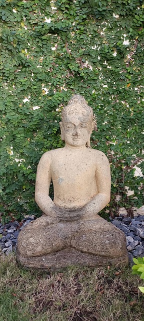 Free Statue Buddha photo and picture