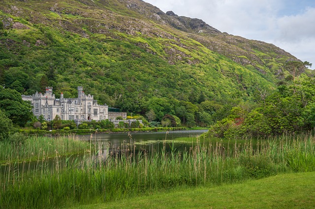 Free Kylemore Abbey Ireland photo and picture