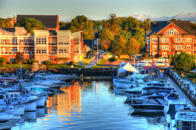 Free Boats Water photo and picture