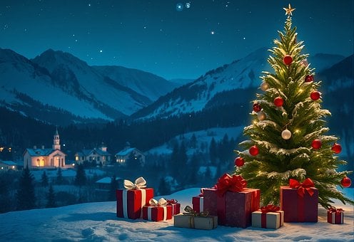 Free Christmas Tree illustration and picture