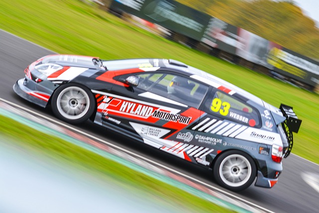 Free Car Racing photo and picture