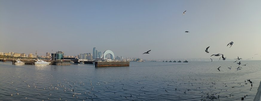 Free Azerbaijan Look photo and picture