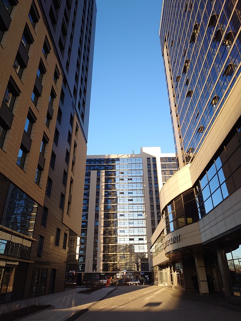 Free Building Urban photo and picture