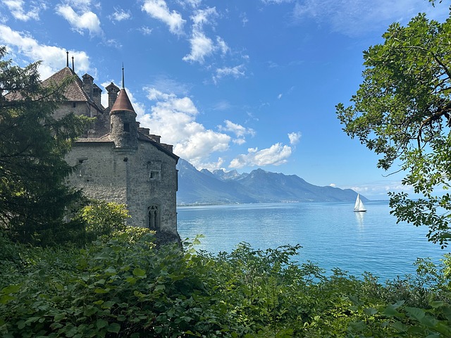 Free Lake Switzerland photo and picture