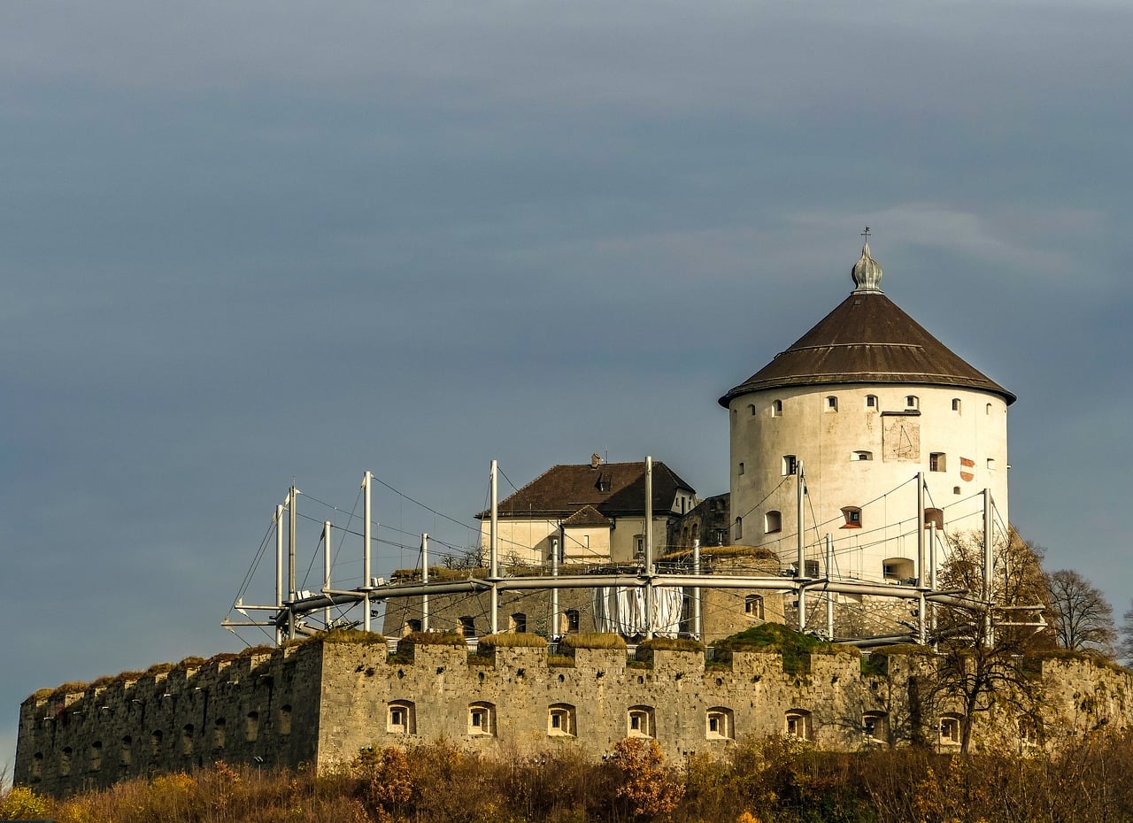 Castle - free online jigsaw puzzle photo