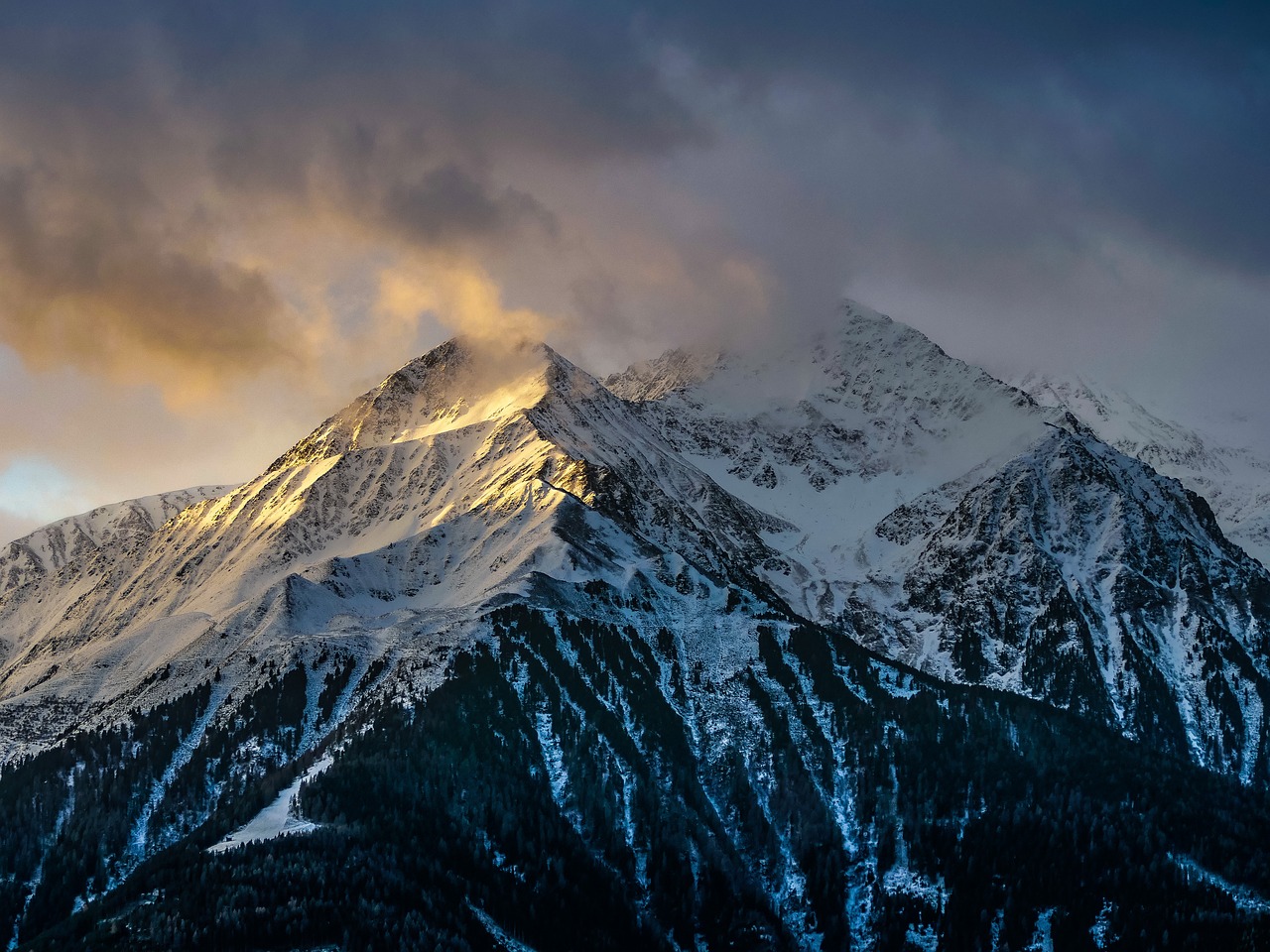 Mountains - free online jigsaw puzzle photo
