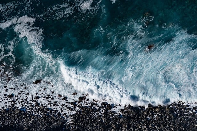 sea, stones, waves, ocean, coast, beach, surf, nature, blue, water, breakers, mediterranean, wavy, energy, wild, february, rocks, tide, clear, black, foamy