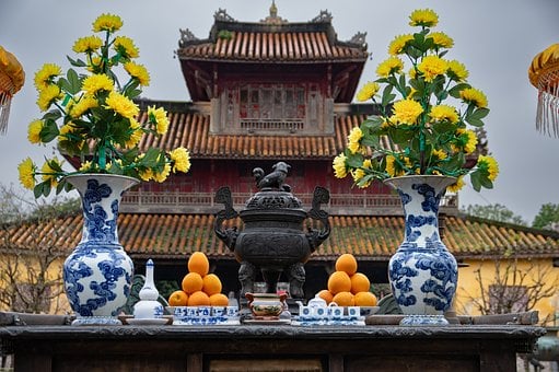 Vietnam, Hučal, Cisársky Palác