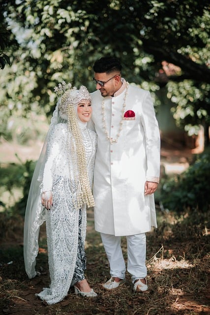 Free Wedding Couple photo and picture