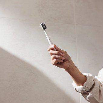 Free Toothbrush Dentist illustration and picture