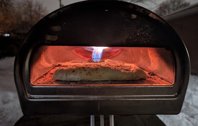 Free Baking Pizza photo and picture